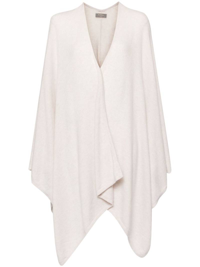 N.Peal Lily cape - Neutrals von N.Peal