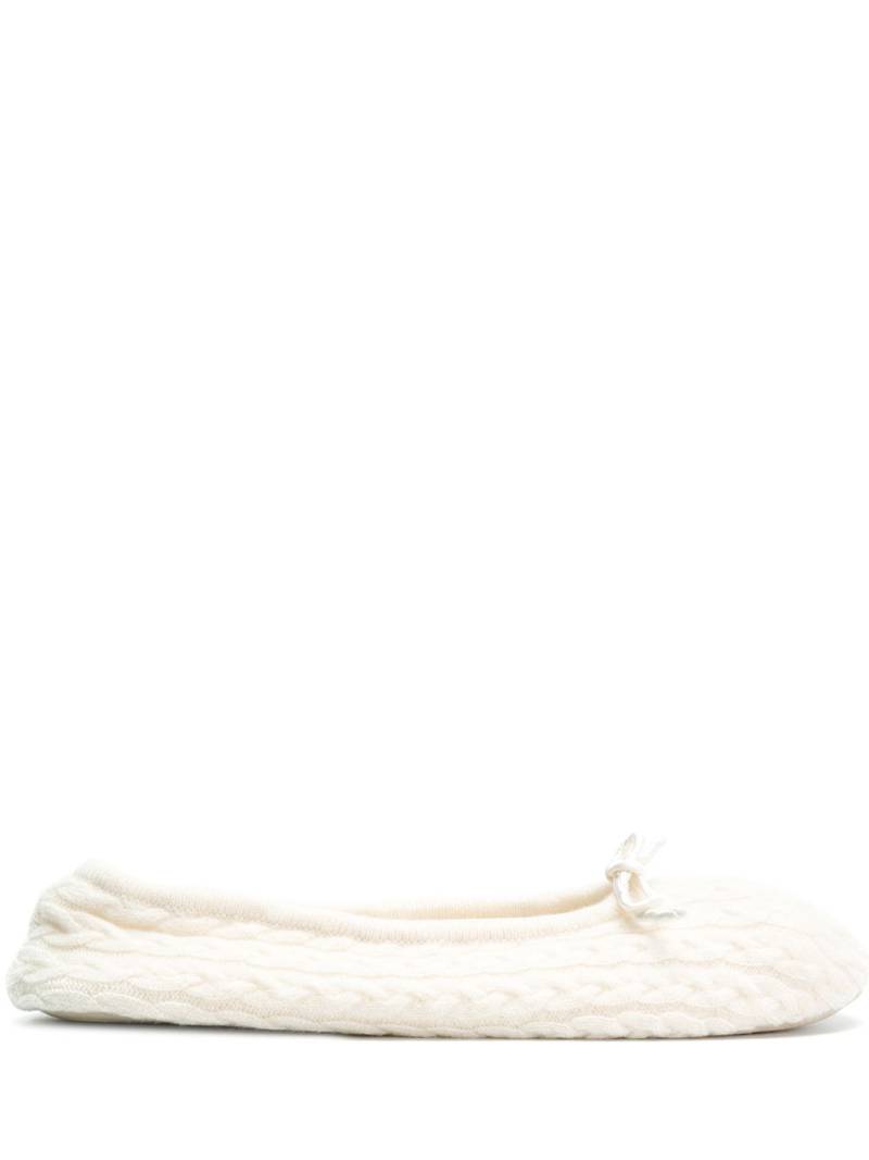 N.Peal cable knit slippers - Neutrals von N.Peal