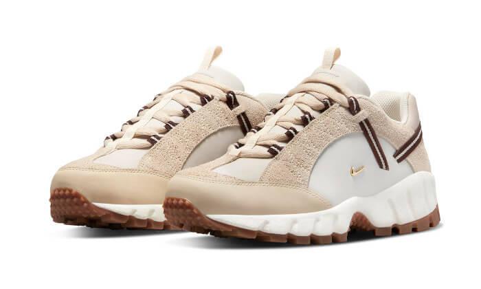 Air Humara Lx Jacquemus Beige Herren Beige 42 von NIKE