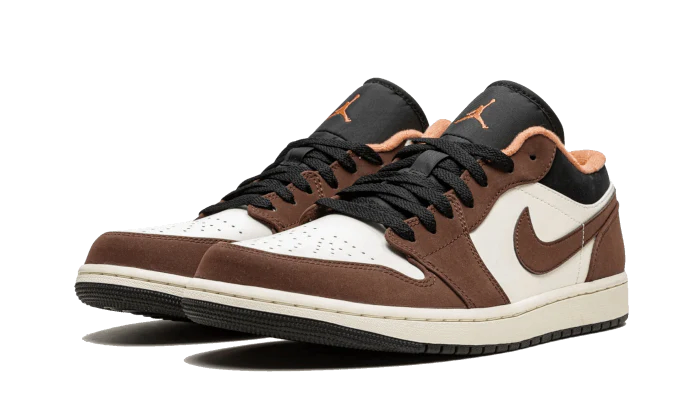 Air Jordan 1 Low Mocha Damen Braun 42 von NIKE