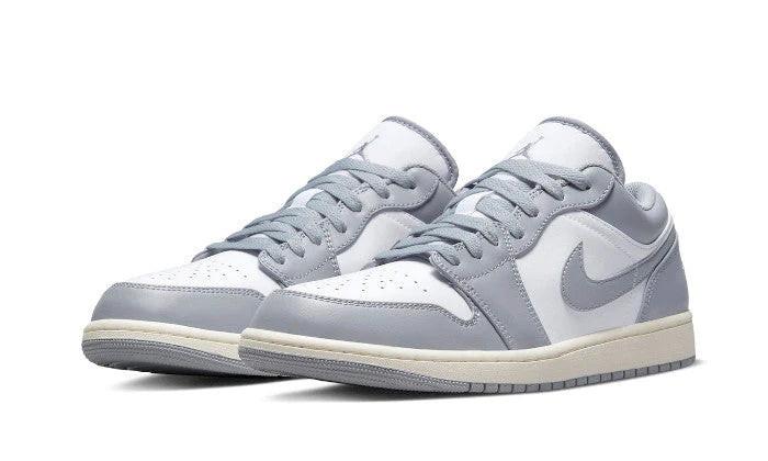 Air Jordan 1 Low Vintage Grey Damen Mediumgrau 42.5 von NIKE