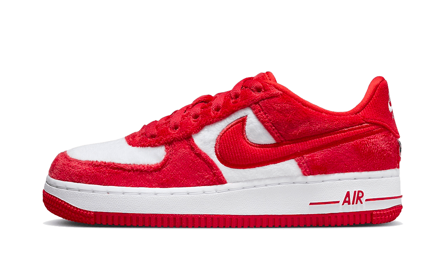 Air Force 1 Low Valentine's Day Fleece (2024) Damen Rot Bunt 38 von NIKE