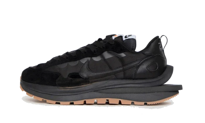 Vaporwaffle Sacai Black Gum Gs Damen Schwarz 37.5 von NIKE