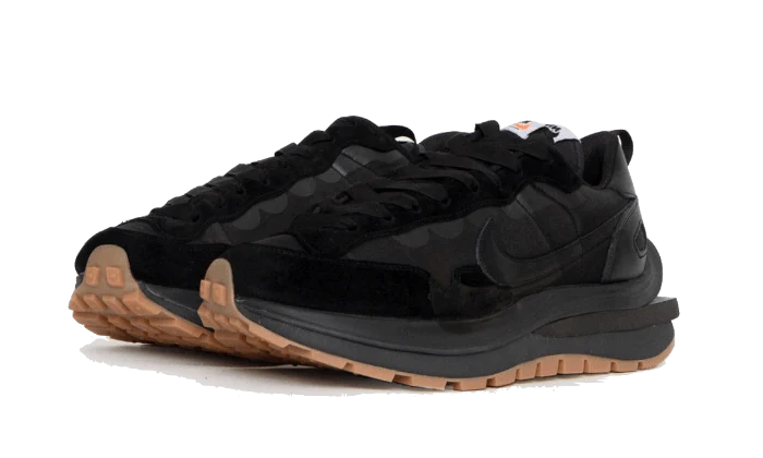 Vaporwaffle Sacai Black Gum Damen Schwarz 41 von NIKE