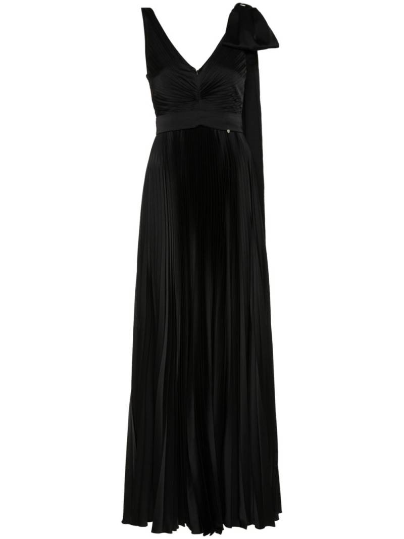 NISSA bow-detail pleated maxi dress - Black von NISSA