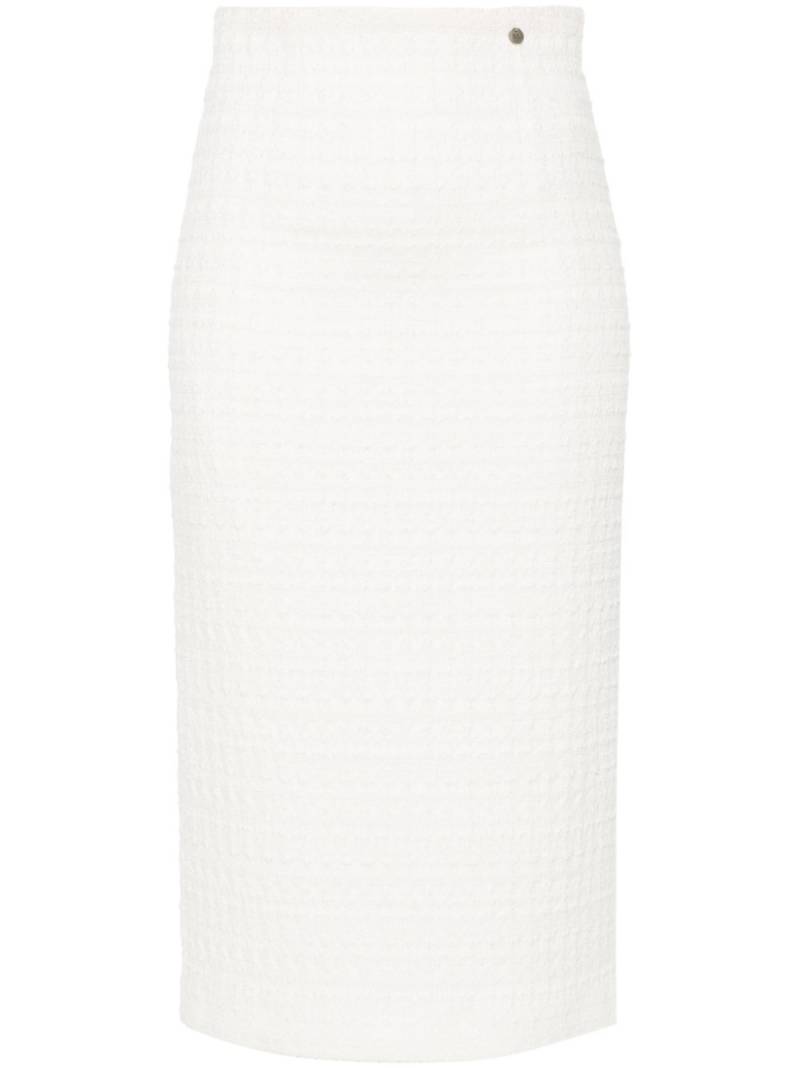 NISSA high-waisted bouclé skirt - White von NISSA