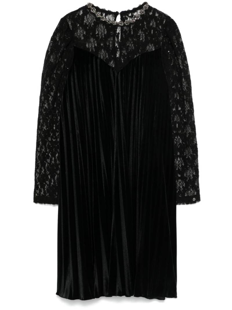 NISSA pleated velvet dress - Black von NISSA