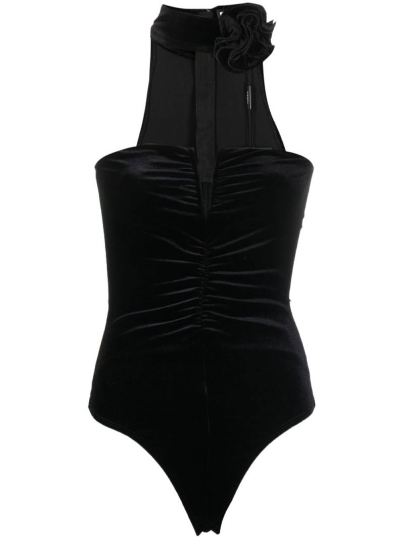 NISSA rose-appliqué velvet bodysuit - Black von NISSA