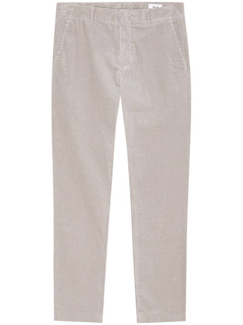 NN07 corduroy trousers - Neutrals von NN07