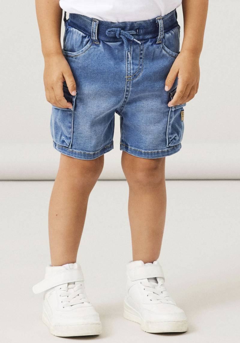 Name It Cargoshorts »coole Jeansshorts NMMBEN BAGGY DNM L SHORTS 8610-TO NOOS«, (Cargotaschen, Baggy Fit, verstellbarer Bund, elastisches Bündchen), mit Used-Optik für mehr Charakter von Name It