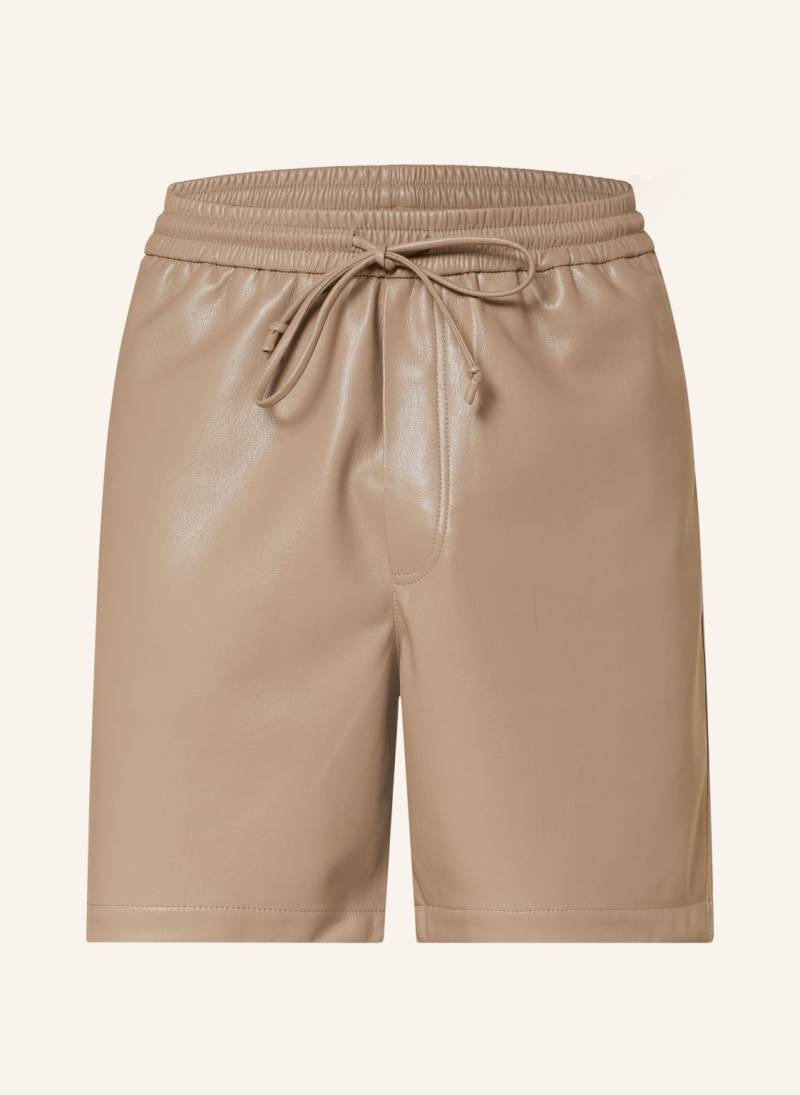 Nanushka Shorts Doxxi In Lederoptik beige von Nanushka