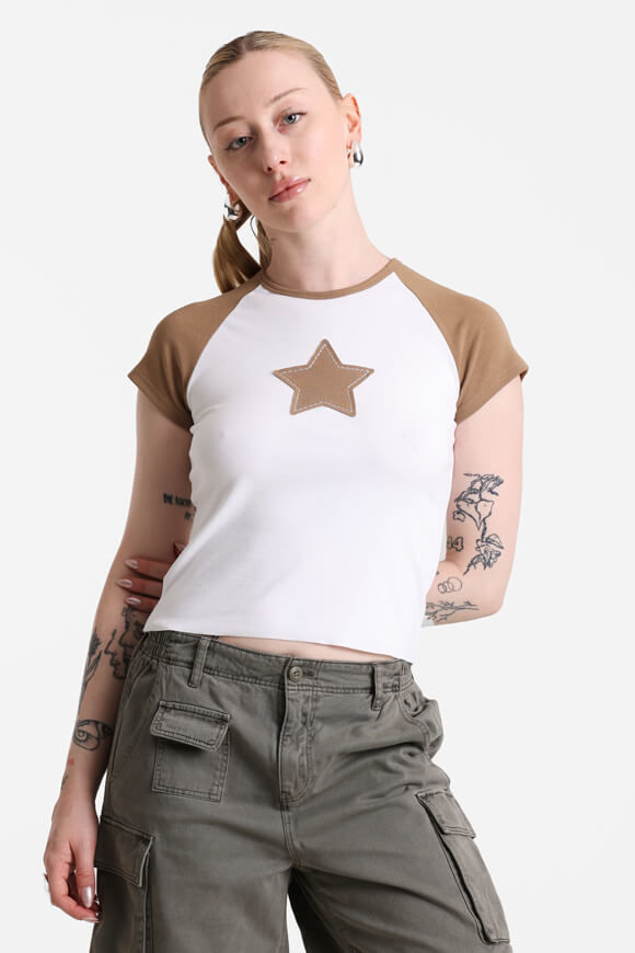 Nevertheless Star Raglan Crop T-Shirt | White + Beige | Damen  | L von Nevertheless