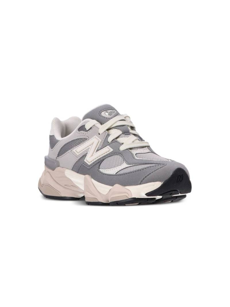 New Balance Kids PC9060 sneakers - Grey von New Balance Kids