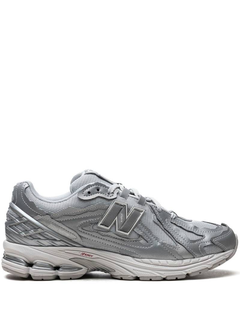 New Balance 1906D "Protection Pack - Silver Metallic" sneakers von New Balance