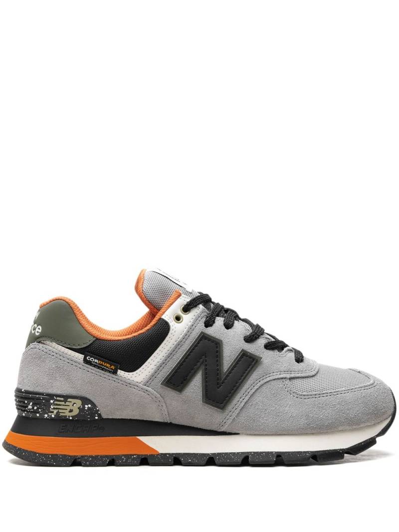 New Balance 574 "Grey/Black/Orange" sneakers von New Balance