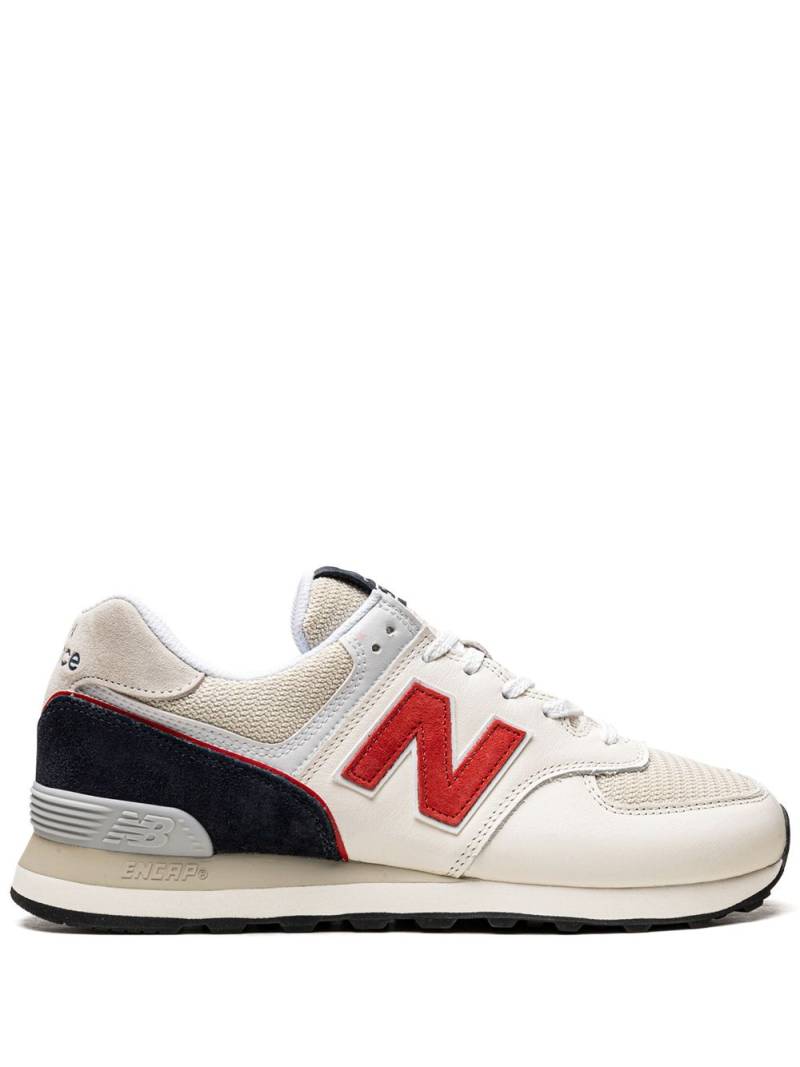 New Balance 574 "White/Light Grey/Red/Navy" sneakers von New Balance