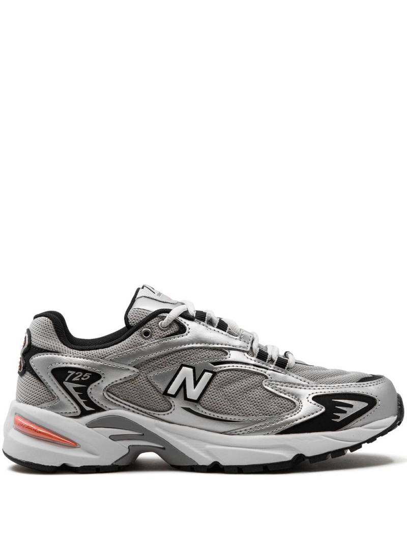 New Balance 725V1 "Metallic Silver" sneakers von New Balance