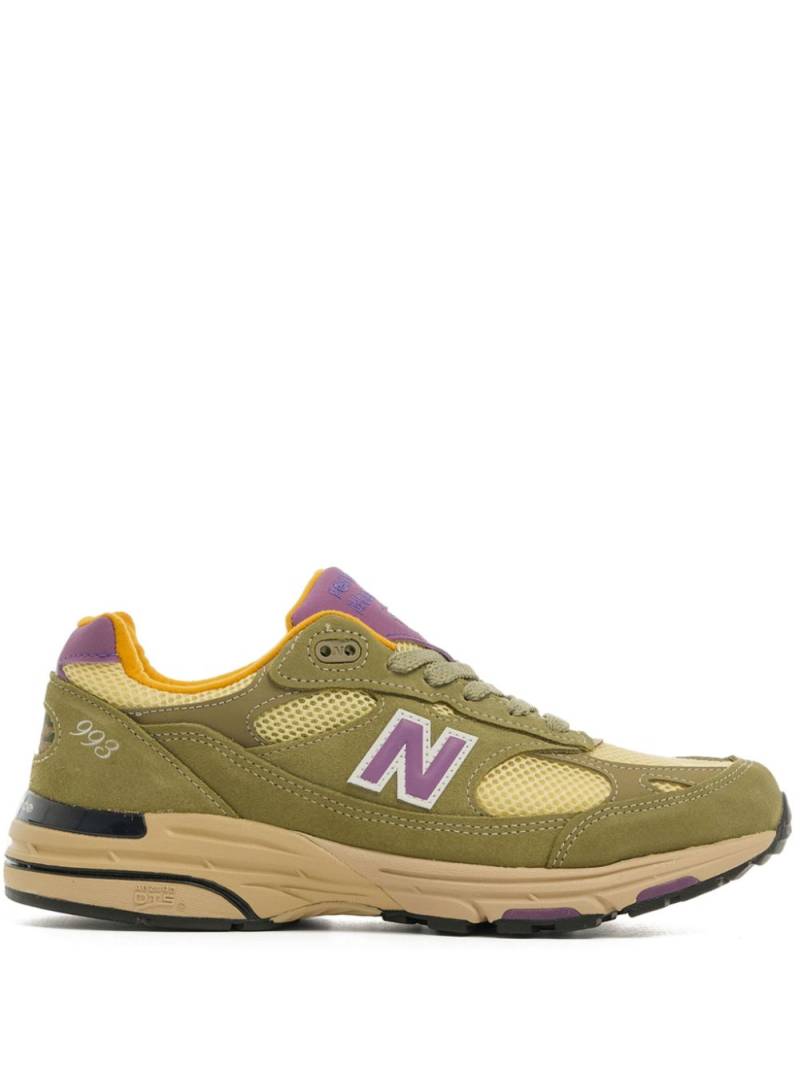 New Balance 993 "Made in USA - Olive Leaf / Maize" - Green von New Balance