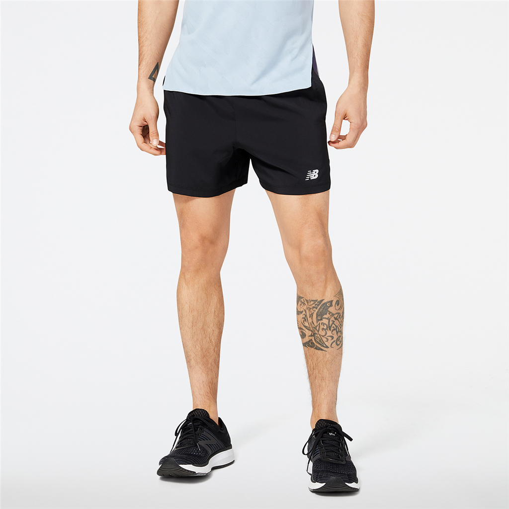 New Balance Accelerate 5 Inch Short Athletic Fit Herren, schwarz, Grösse: S von New Balance