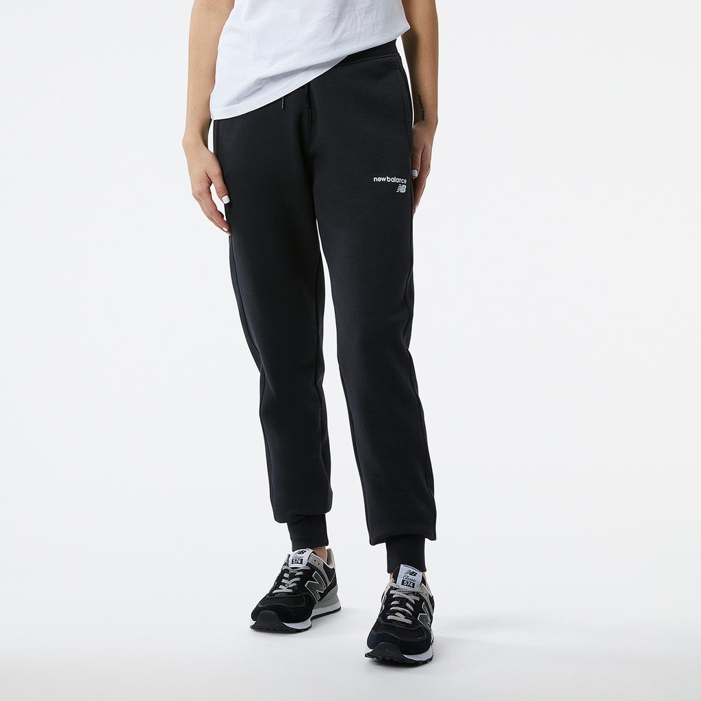 New Balance Damen Freizeithose W NB Classic Core Fleece Pant, Schwarz, Athletic Fit, ideal für Freizeit & Reisen von New Balance