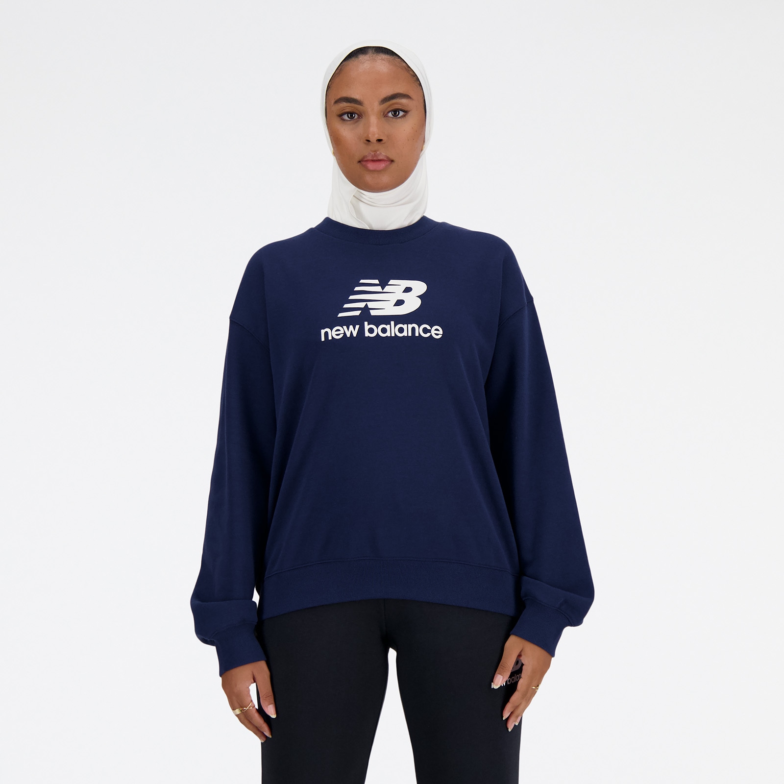 New Balance Kapuzensweatshirt »SPORT ESSENTIALS FRENCH TERRY LOGO CREW« von New Balance