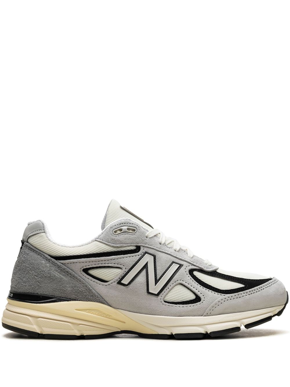 New Balance Made in USA 990v4 "Grey/Black" sneakers von New Balance