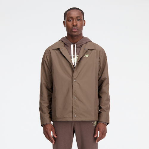 New Balance NB Essentials Coaches Jacket - braun (Grösse: M) von New Balance