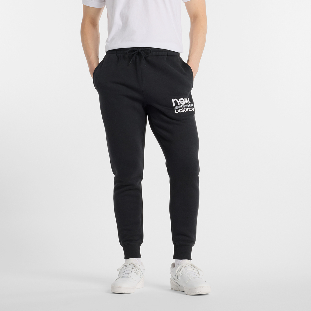 New Balance Sport Graphic Fleece Jogger Regular Fit Herren, schwarz, Grösse: XS von New Balance