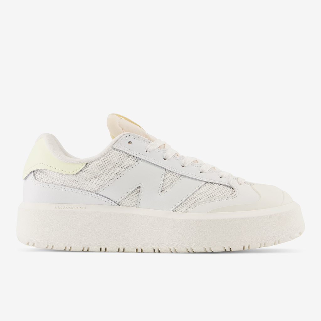 New Balance W 302 Bright Basics Freizeitschuhe Unisex, weiss, Grösse: 36 von New Balance