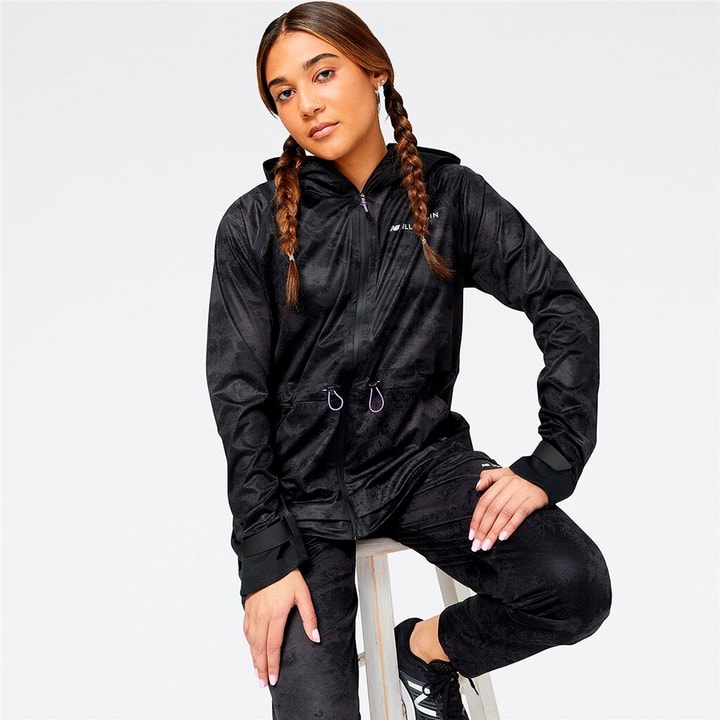 New Balance W NB AT Waterproof Jacket Laufjacke schwarz von New Balance