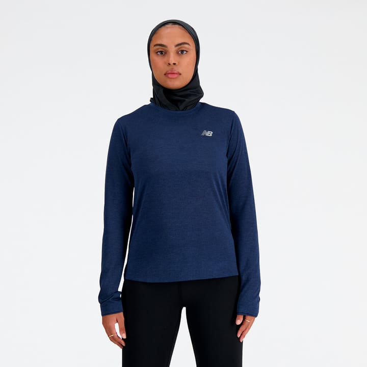 New Balance W NB Athletics Long Sleeve Langarmshirt blau von New Balance