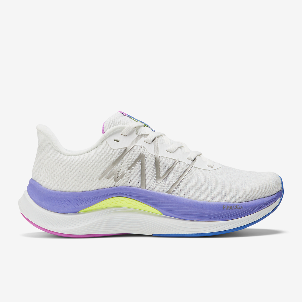 New Balance W Propel v4 Laufschuhe Damen, weiss, Grösse: 35 von New Balance