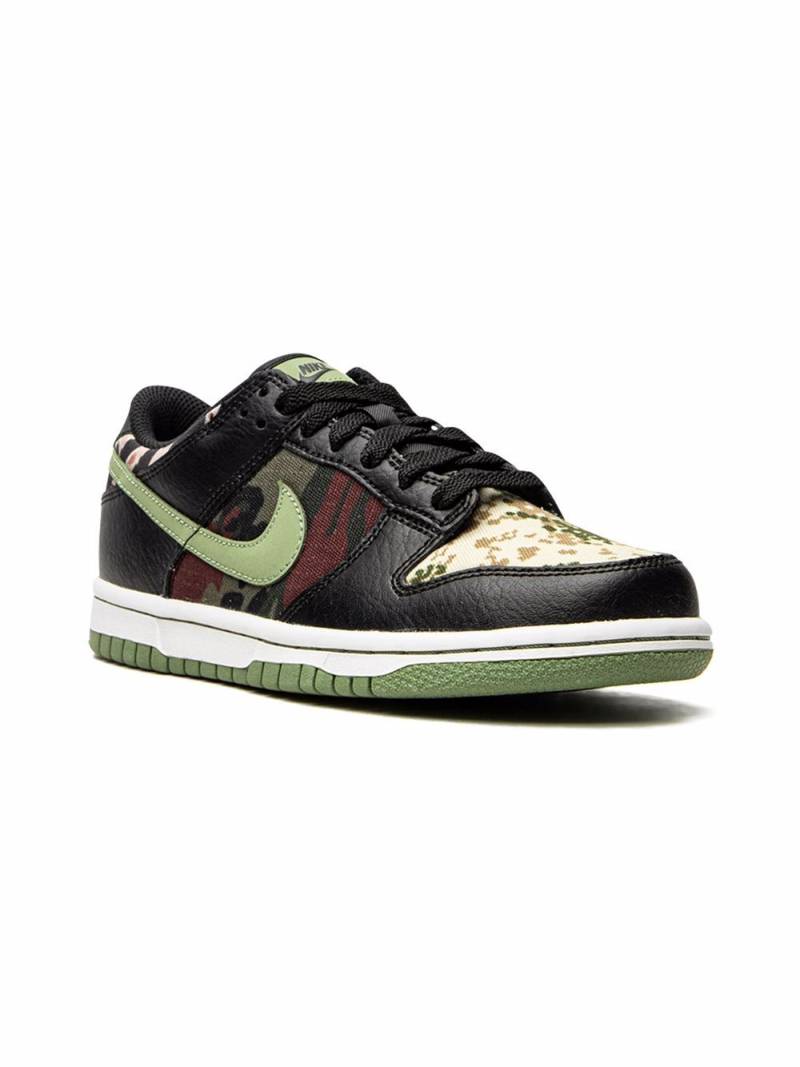 Nike Kids Dunk Low "Black Multi-Camo" sneakers von Nike Kids