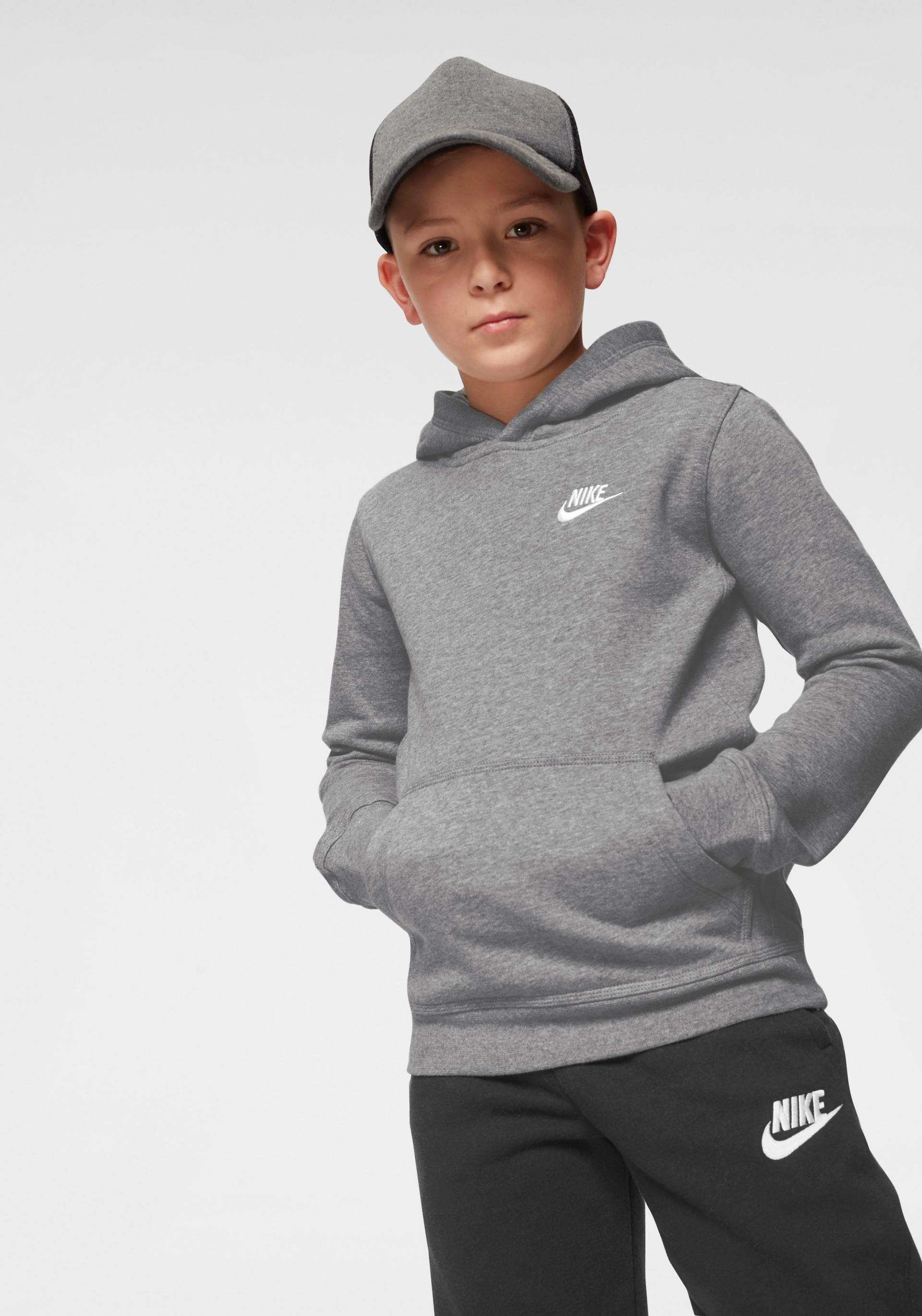 Nike Sportswear Kapuzensweatshirt »Club Big Kids' Pullover Hoodie« Nike Sportswear Kapuzensweatshirt »Club Big Kids' Pullover Hoodie« von Nike Sportswear