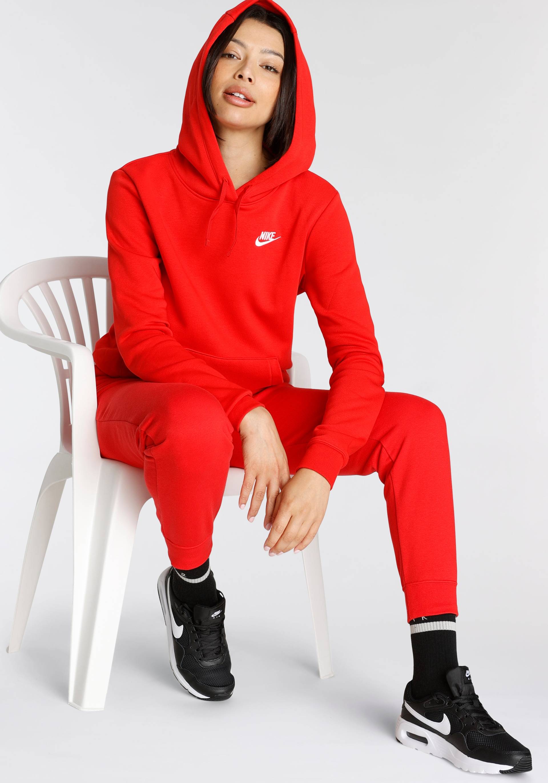 Nike Sportswear Kapuzensweatshirt »CLUB FLEECE WOMEN'S PULLOVER HOODIE« von Nike Sportswear