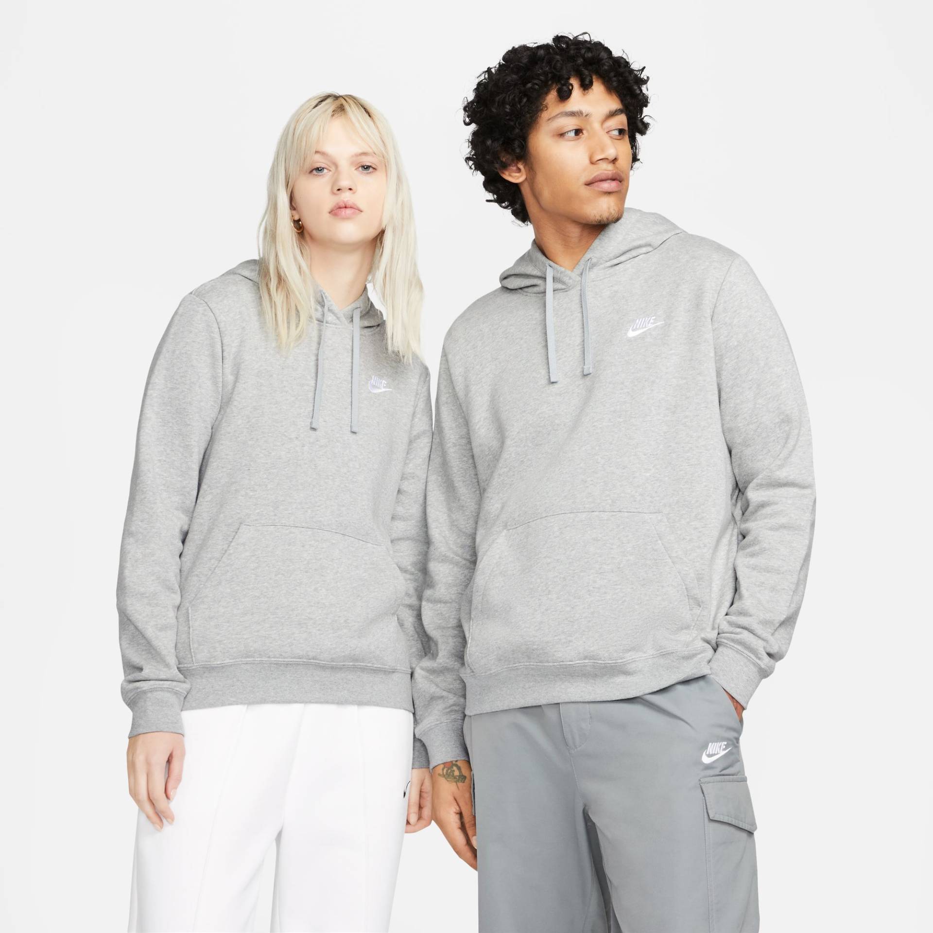 Nike Sportswear Kapuzensweatshirt »CLUB FLEECE WOMEN'S PULLOVER HOODIE«, Damen Kapuzenpullover aus weichem Fleece Material von Nike Sportswear