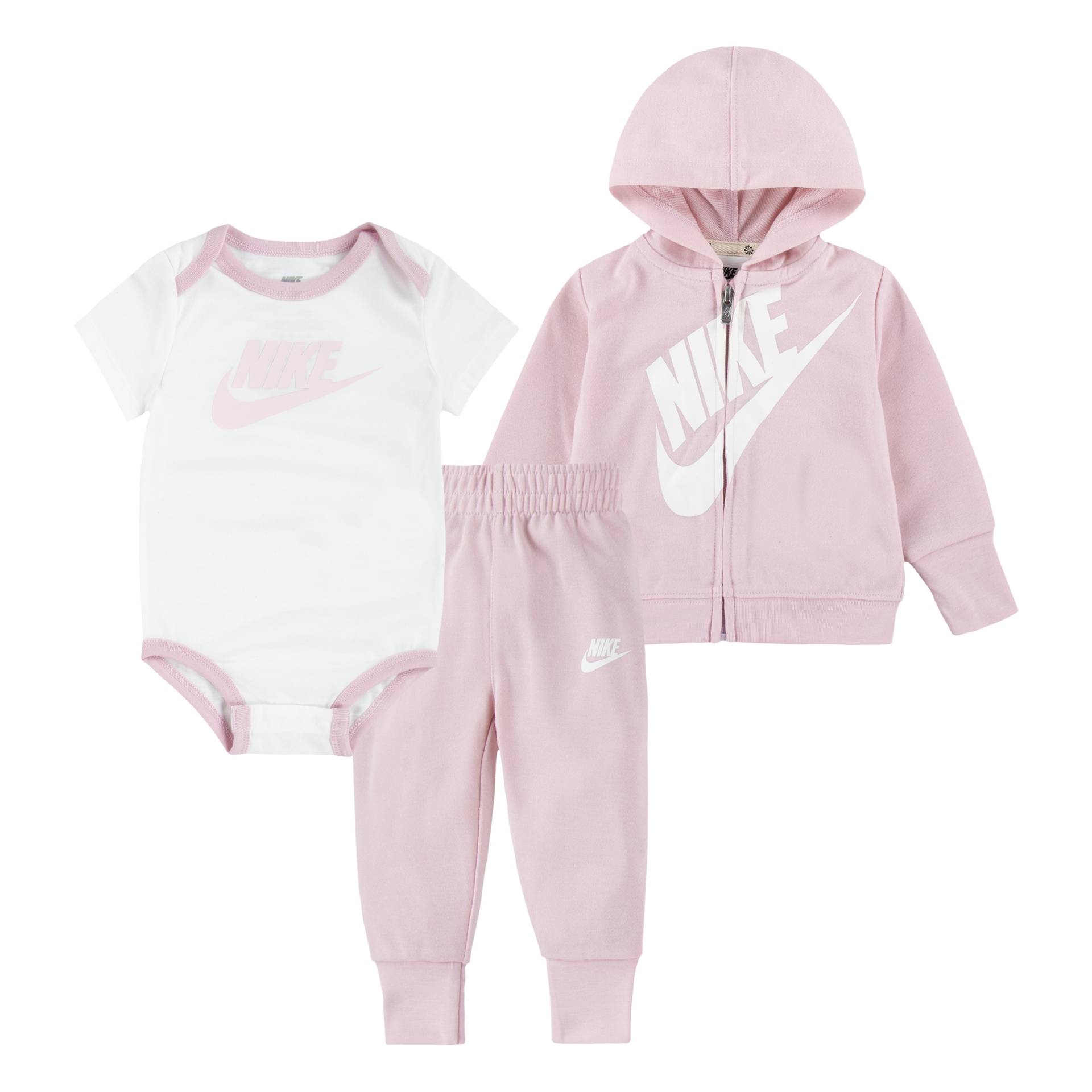 Nike Sportswear Neugeborenen-Geschenkset »NKN SUSTAINABLE 3PC FZ SET« Nike Sportswear Neugeborenen-Geschenkset »NKN SUSTAINABLE 3PC FZ SET« von Nike Sportswear