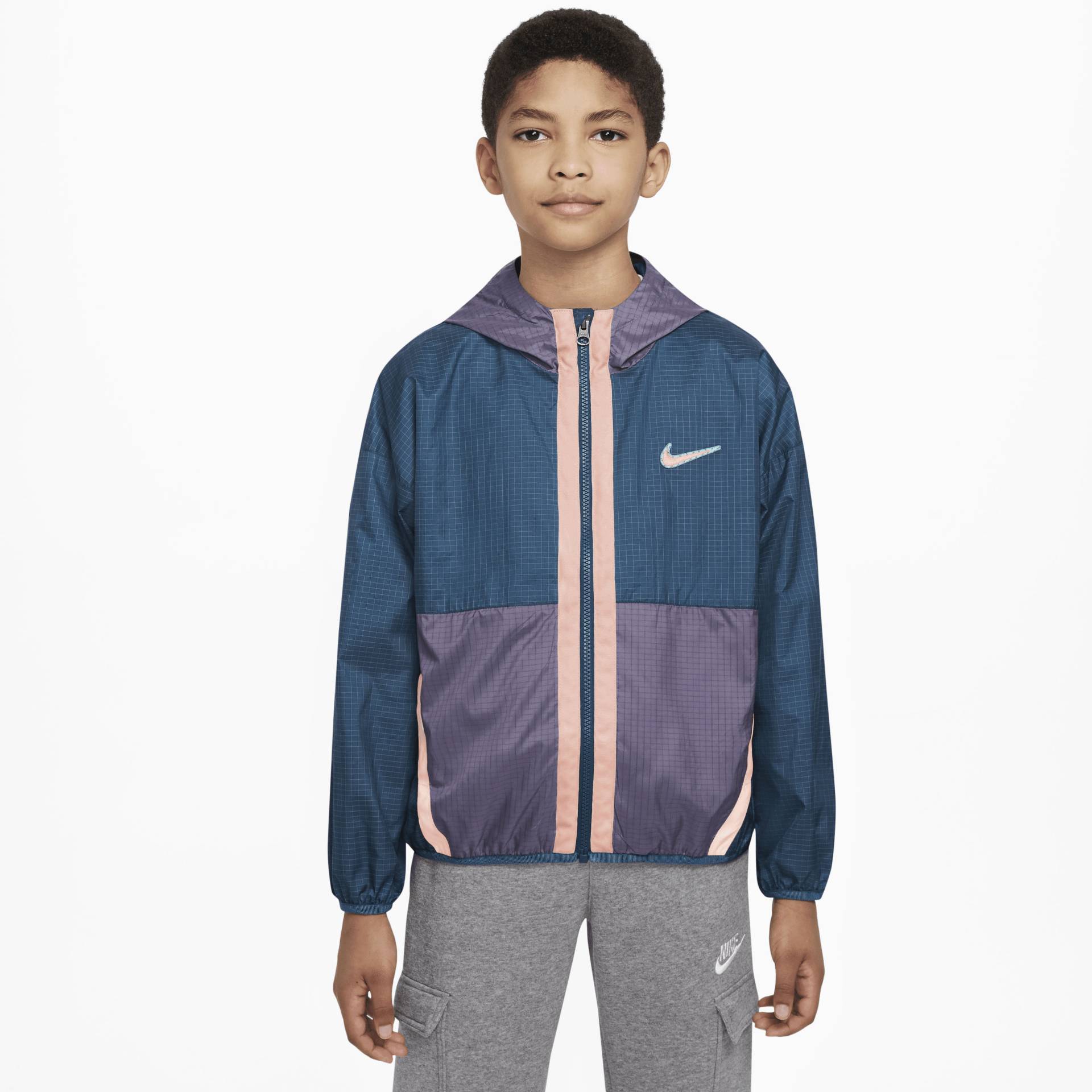 Nike Sportswear Outdoorjacke »ODP Big Kids' Woven Jacket«, mit Kapuze Nike Sportswear Outdoorjacke »ODP Big Kids' Woven Jacket«, mit Kapuze von Nike Sportswear