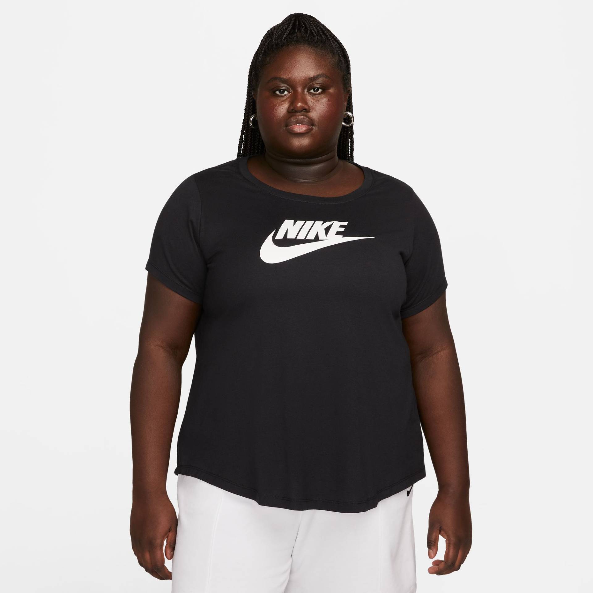 Nike Sportswear T-Shirt »ESSENTIALS WOMEN'S LOGO T-SHIRT (PLUS SIZE)« von Nike Sportswear