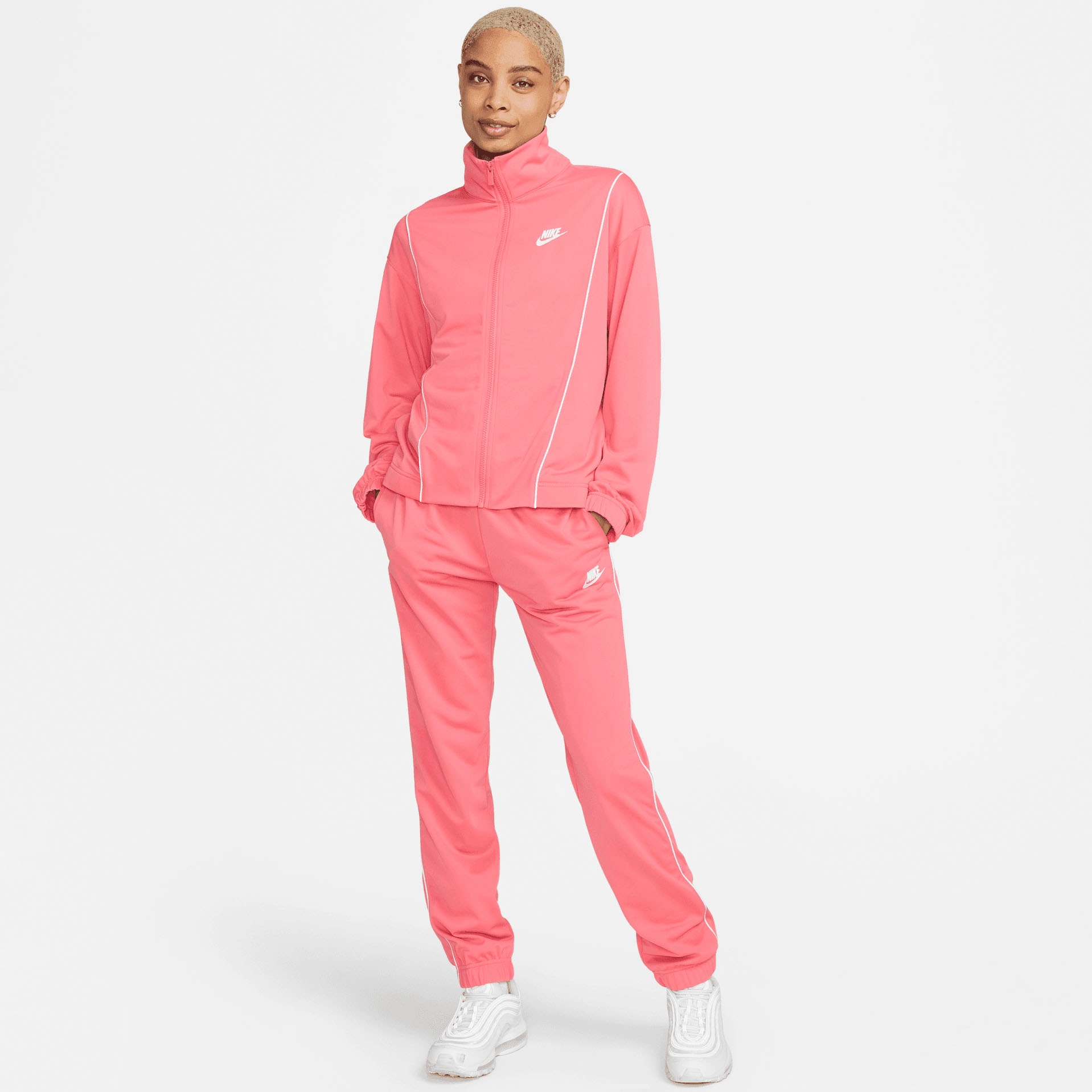 Nike Sportswear Trainingsanzug »Women's Fitted Track Suit«, (Set, 2 tlg.), Bequemer Basic Damen Sportanzug von Nike Sportswear