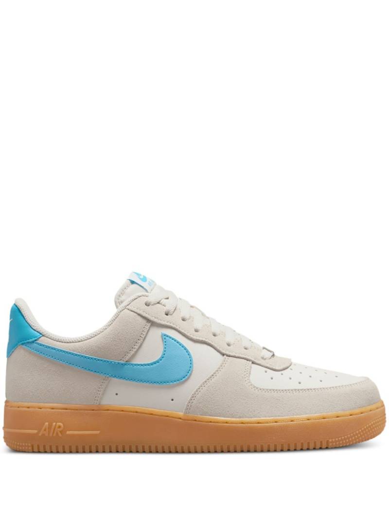 Nike Air Force 1 '07 LV8 "Gum Pack - Phantom Baltic Blue" sneakers - Neutrals von Nike