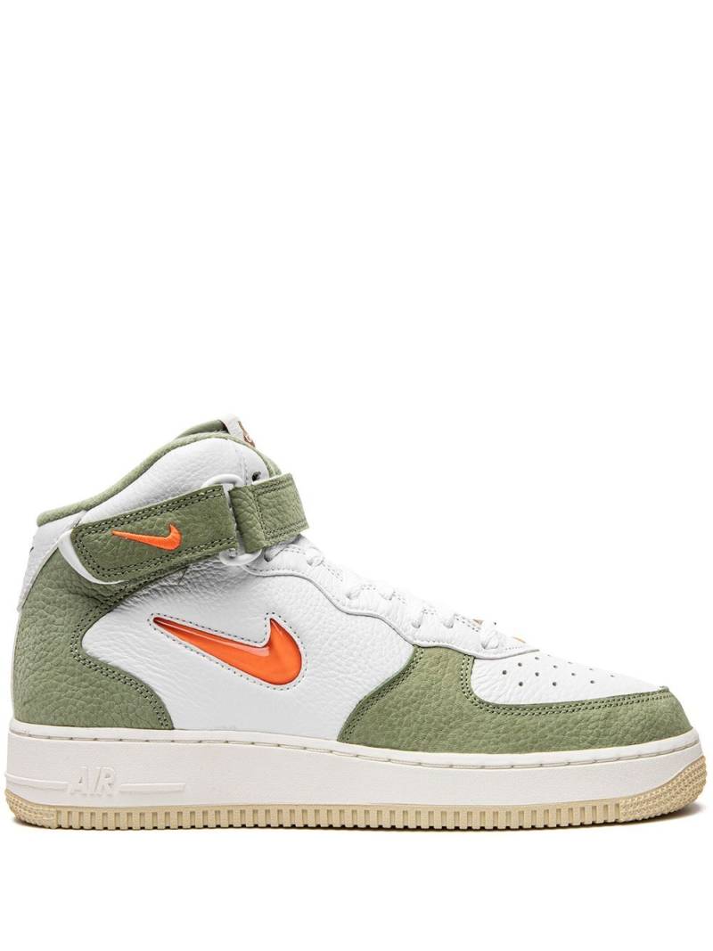 Nike Air Force 1 Mid QS "Jewel Oil Green" sneakers - White von Nike