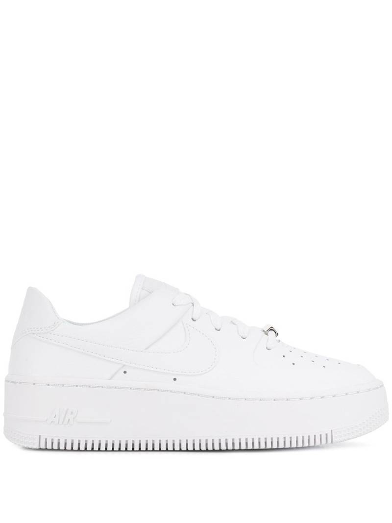 Nike Air Force 1 Sage Low "Triple White" sneakers von Nike