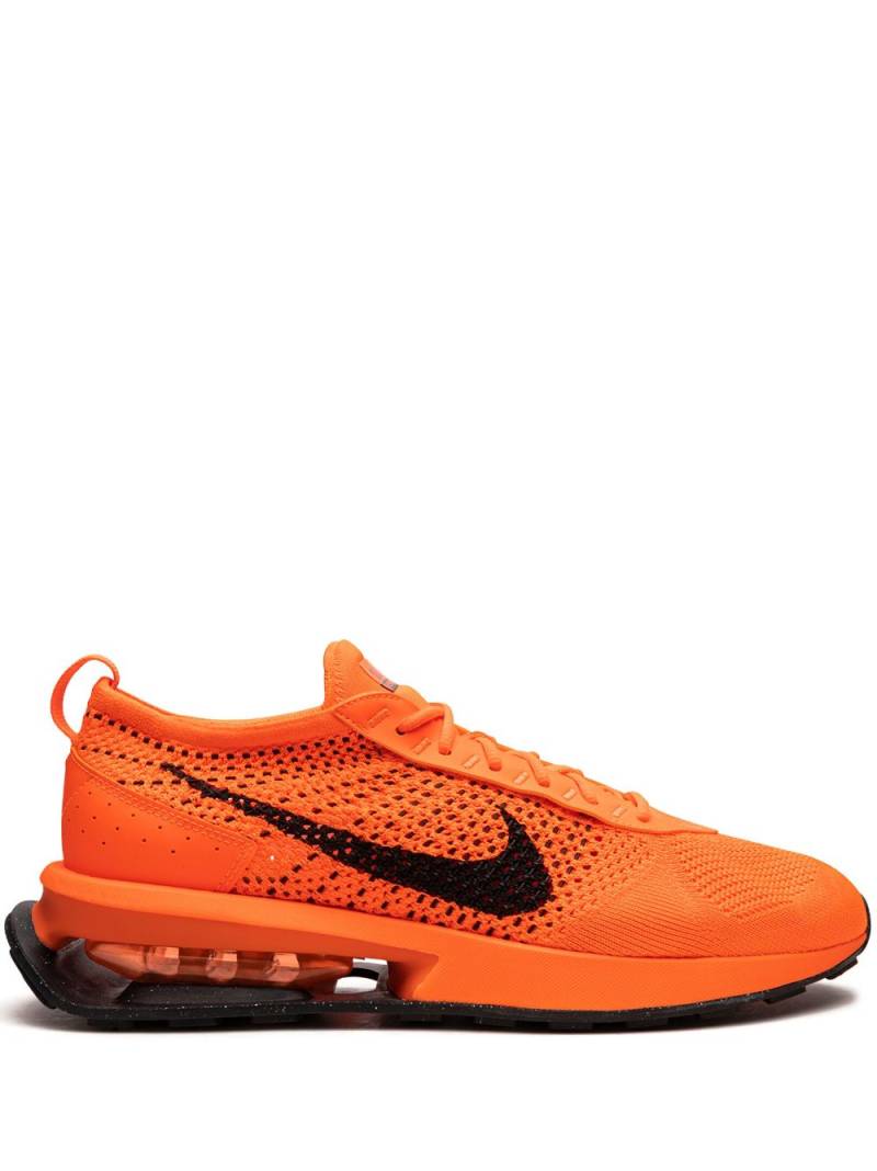 Nike Air Max Flyknit Racer "Total Orange" sneakers von Nike