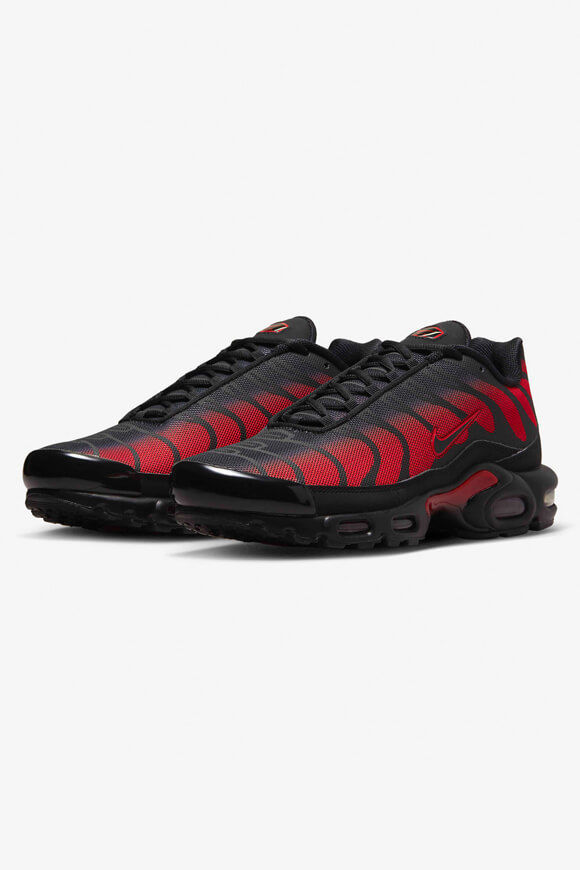 Nike Air Max Plus Sneaker | University Red + Black | Herren  | EU40 von Nike