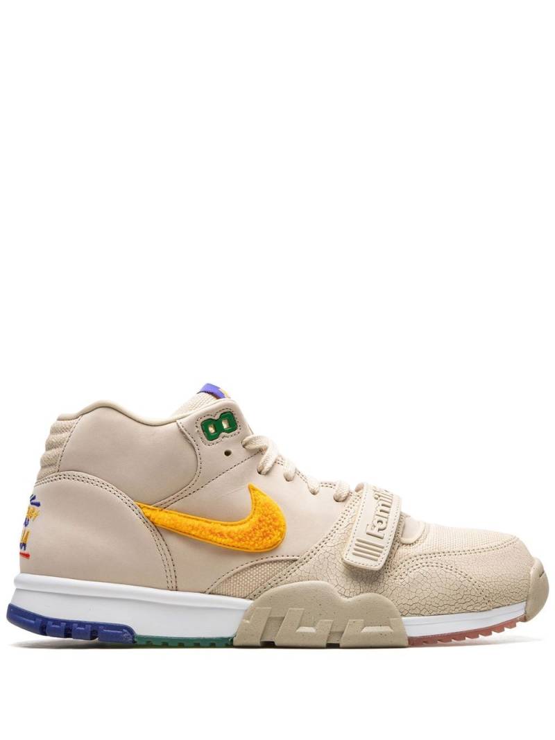 Nike Air Trainer 1 "La Familia" sneakers - Neutrals von Nike