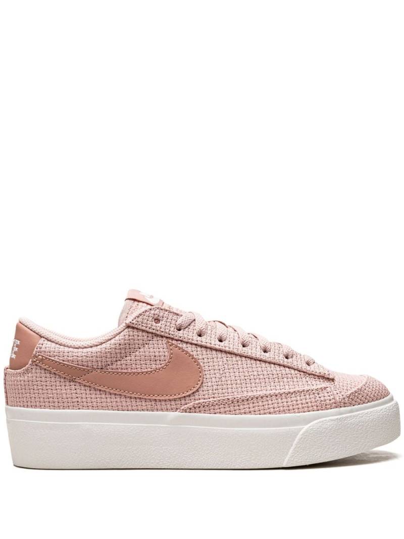 Nike Blazer Low Platform sneakers - Pink von Nike