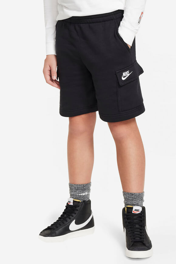 Nike Club Fleece Cargo Sweatshorts | Black | Jungen  | M von Nike