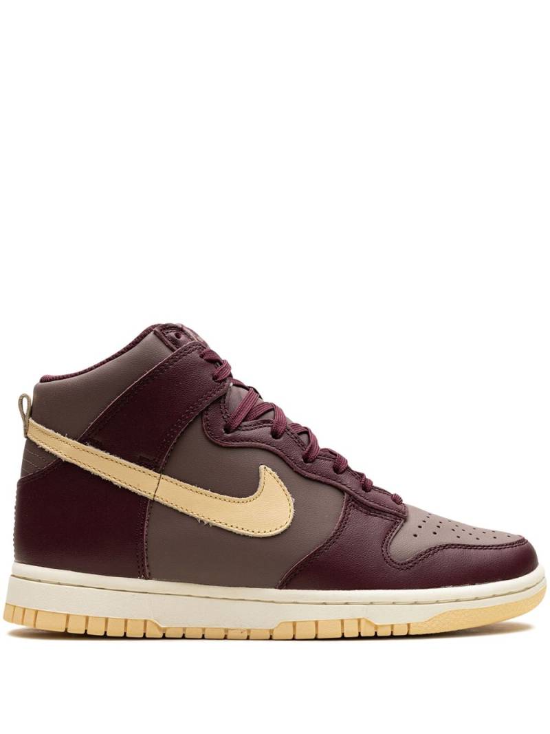 Nike Dunk High "Plum Eclipse" sneakers - Red von Nike