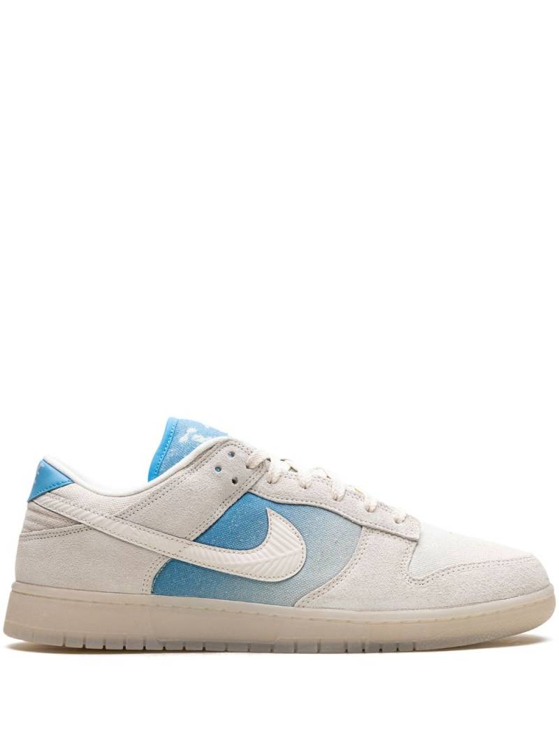 Nike Dunk Low "Los Angeles" sneakers - White von Nike